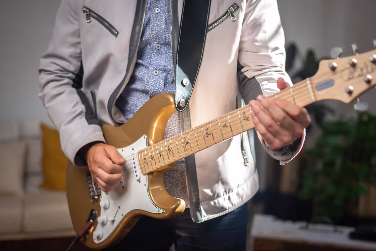 Master Blues Guitar - 9 Must-Know Blues Guitar Chords
